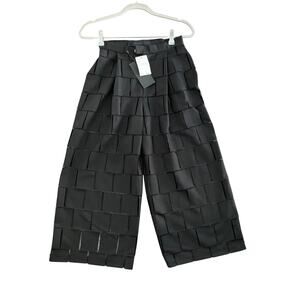 Kendall & Kylie Lacy Flowy Cropped Pants size S